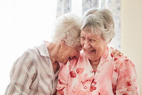 Weinberg Community for Senior Living provides assisted living and memory care for older adults who want to maintain their independence in an engaging environment but need a little extra support with daily tasks. Call 847.374.0500 or email weinberg.info@cje.net