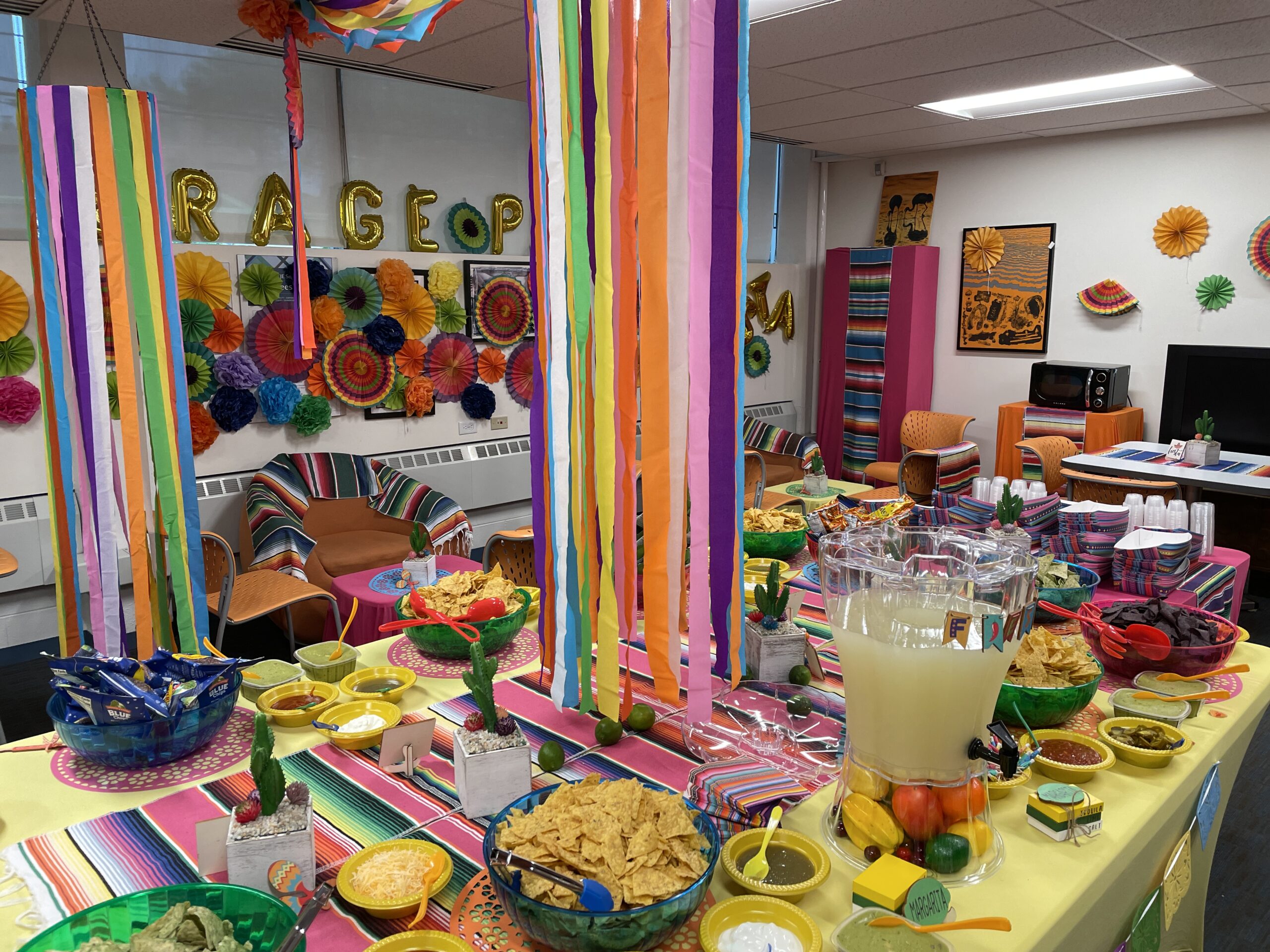 Fun Committee Gallery - CJE SeniorLife
